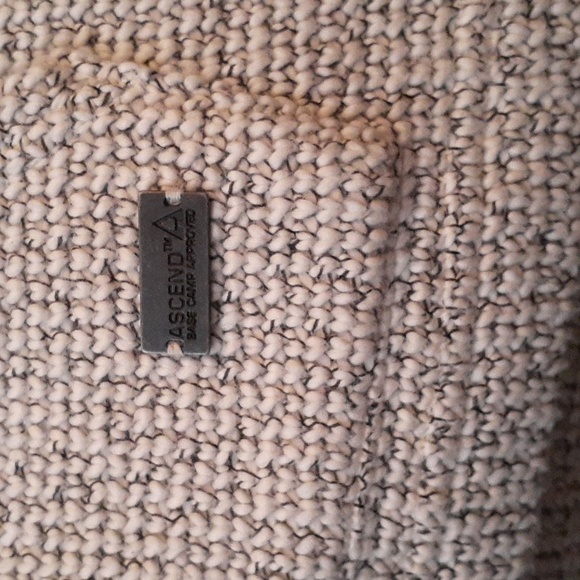 Ascend Base Camp Approved Hoodie XL - Picture 5 of 10